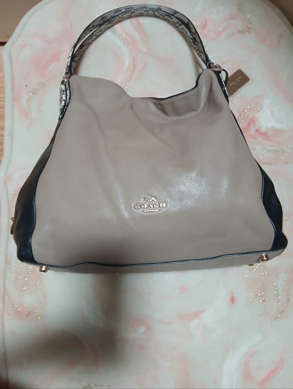 Coach Edie 31 Color-blocked Shoulder Bag